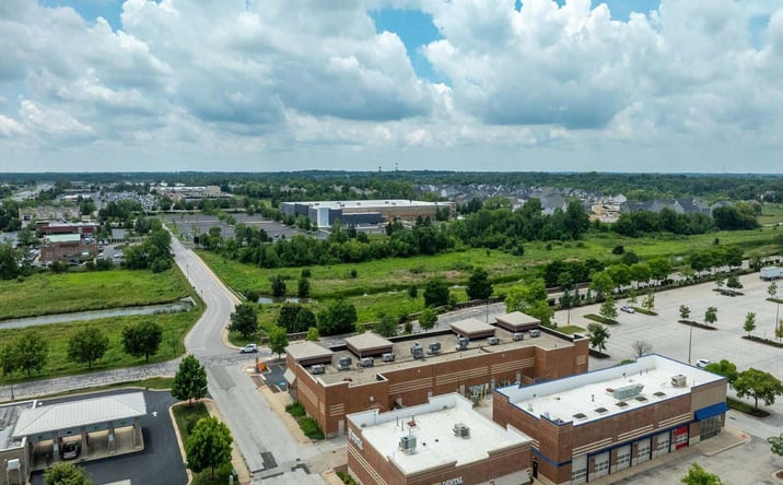 Pictures of Retail property located at 839-849 Randall Rd, Batavia, IL 60510 for lease - image #1