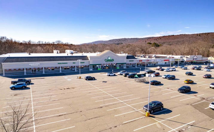 Pictures of Retail property located at 1926-1938 Union Valley Rd, West Milford, NJ 07421 for lease - image #1