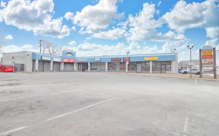 Pictures of Retail, Restaurant, Office property located at 8 South  Broadway, Lawrence, MA 01843 for lease - image #1