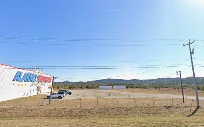 Pictures of Land property located at 28794 US-281, Bulverde, TX 78163 for lease - image #1
