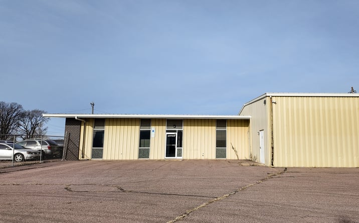 Pictures of Industrial property located at 1409 N K Ave, Sioux Falls, SD 57104 for lease - image #1