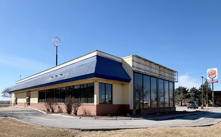 Pictures of Retail, Restaurant property located at 3161 Joliet Ave, Missouri Valley, IA 51555 for lease - image #1