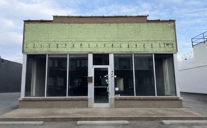 Pictures of Retail, Restaurant property located at 923 Dickerson Pike, Nashville, TN 37207 for lease - image #1