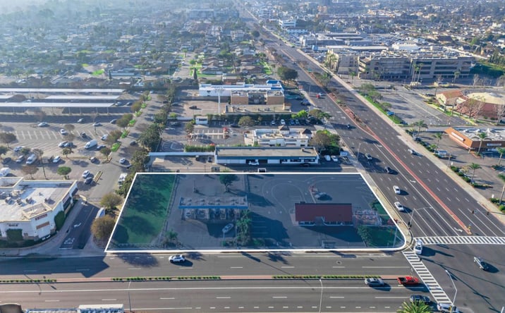 Pictures of Land property located at 18012 Beach Blvd, Huntington Beach, CA 92646 for lease - image #1