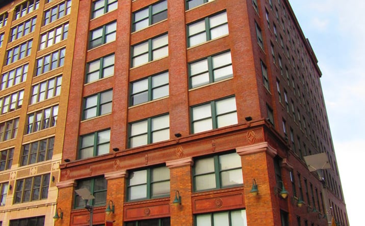Pictures of Office property located at 1627 Washington Ave, St. Louis, MO 63103 for lease - image #1