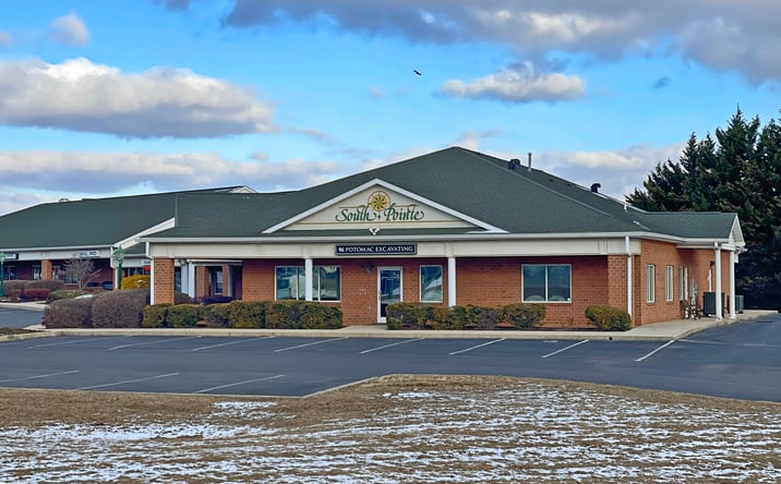 Pictures of Office, Retail property located at 120 E Oak Ridge Dr, Hagerstown, MD 21740 for lease - image #1