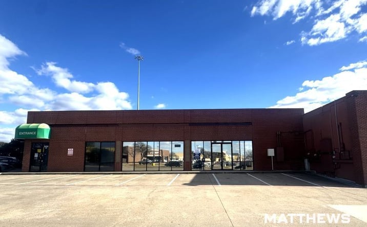 Pictures of Retail, Office property located at 3434 Towne Crossing Blvd, Mesquite, TX 75150 for lease - image #1