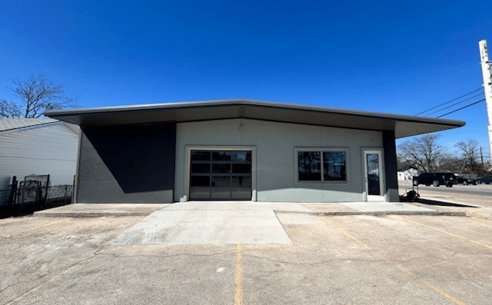 Pictures of Retail, Office, Special Purpose property located at 1302 S 53rd St, Temple, TX 76504 for lease - image #1