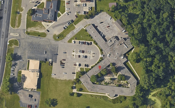 Pictures of Office property located at 8481 Holly Rd, Grand Blanc, MI 48439 for lease - image #1