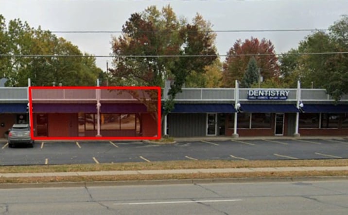 Pictures of Retail, Office property located at 5967 Merle Hay Rd, Johnston, IA 50131 for lease - image #1