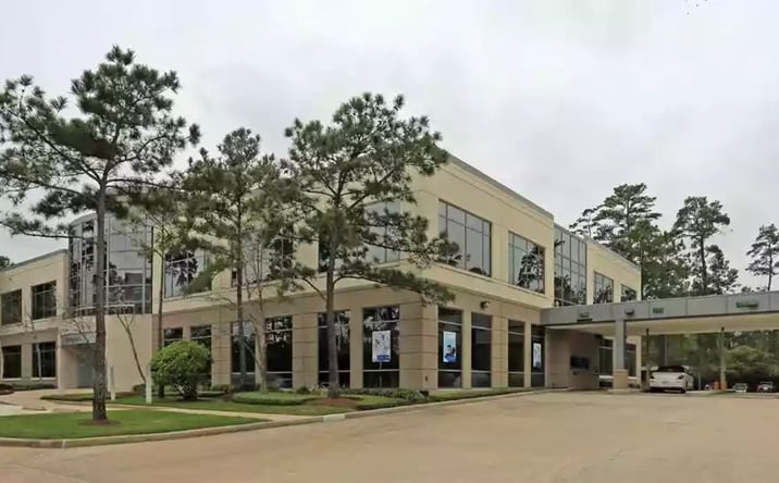 Pictures of Office property located at 4576 Research Forest Dr, The Woodlands, TX 77381 for lease - image #1