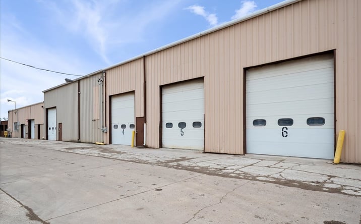 Pictures of Industrial property located at 310 W 162nd Street, South Holland, IL 60473 for lease - image #1