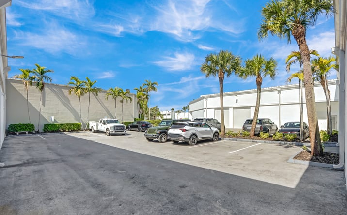 Pictures of Industrial property located at 6960 SW 47th St, Miami, FL 33155 for lease - image #1