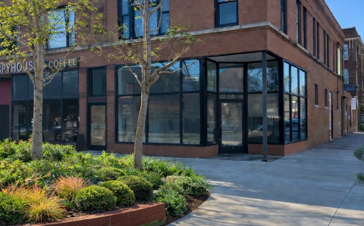 Pictures of Retail, Office, Special Purpose property located at 2400 Hennepin Ave, Minneapolis, MN 55405 for lease - image #1