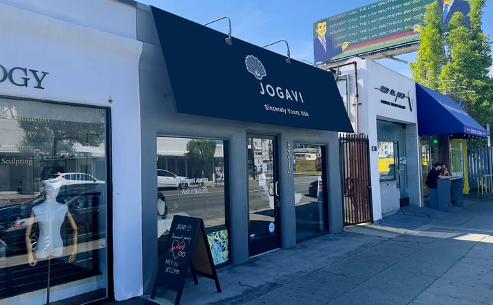 Pictures of Retail property located at 8316 W 3rd St, Los Angeles, CA 90048 for lease - image #1