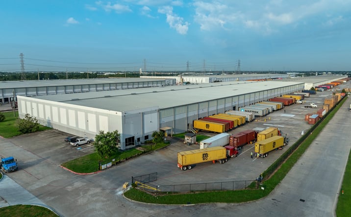 Pictures of Industrial property located at 10052 Porter Rd, La Porte, TX 77571 for lease - image #1