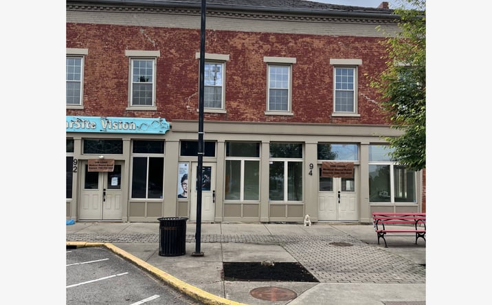 Pictures of Retail, Office, Special Purpose property located at 92 W Water St, Chillicothe, OH 45601 for lease - image #1