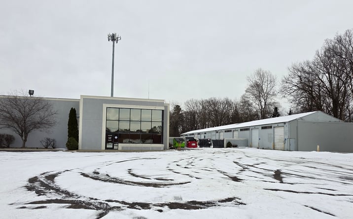 Pictures of Office, Industrial property located at 3080 S Center Rd, Flint, MI 48506 for lease - image #1