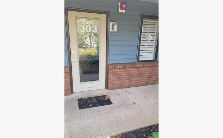 Pictures of Office property located at 320 Middletown Blvd, Langhorne, PA 19047 for lease - image #1