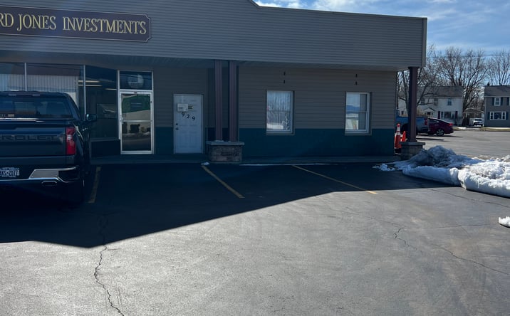 Pictures of Retail, Office property located at 929 Brighton Rd, Tonawanda, NY 14150 for lease - image #1