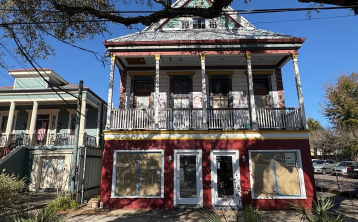 Pictures of Office, Retail, Restaurant property located at 4715 S Carrollton Ave, New Orleans, LA 70119 for lease - image #1
