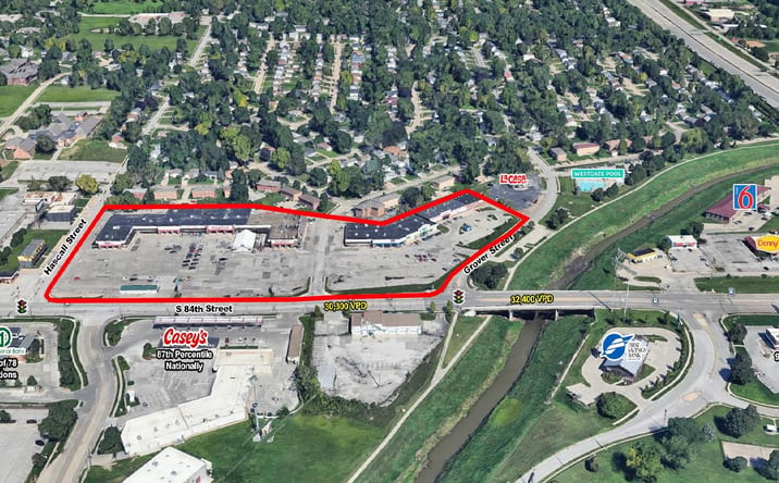 Pictures of Retail property located at 84th St & Grover St, Omaha, NE 68124 for lease - image #1