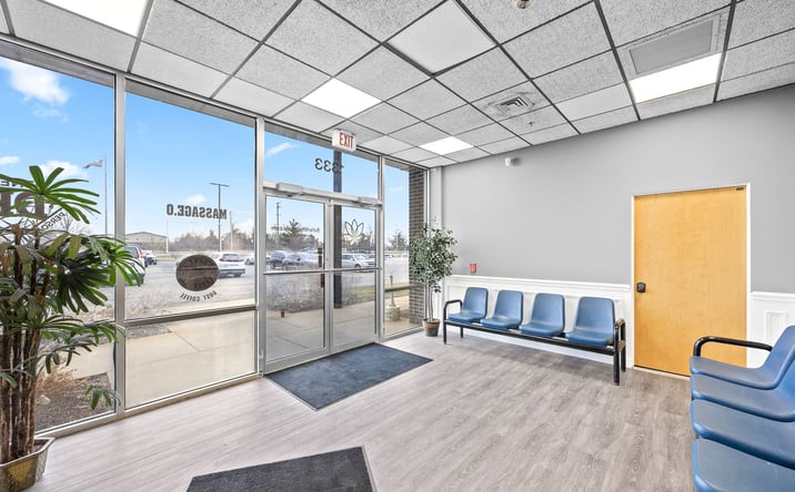 Pictures of Office property located at 1333 S Schoolhouse Road, New Lenox, IL 60451 for lease - image #1