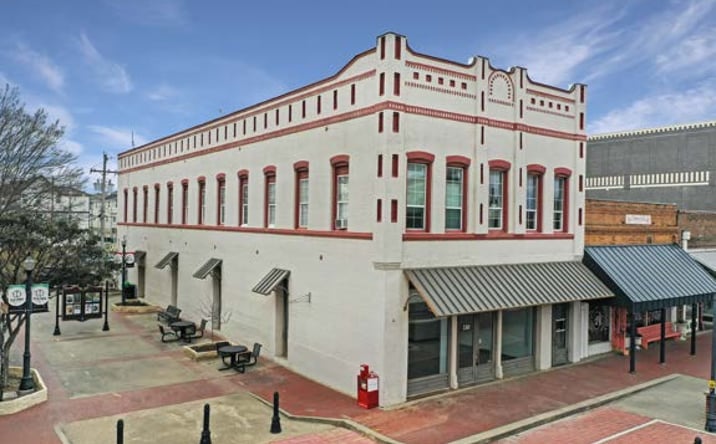 Pictures of Retail, Office property located at 150 W Main St, Lewisville, TX 75057 for lease - image #1