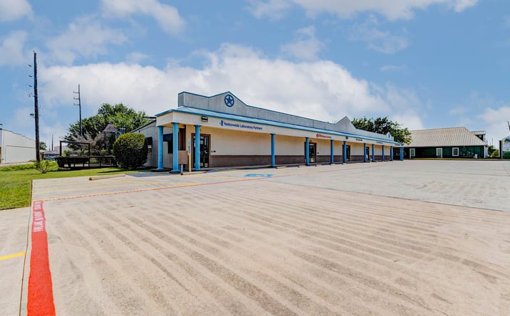 Pictures of Retail, Office, Special Purpose property located at 1101 Alma St, Tomball, TX 77375 for lease - image #1
