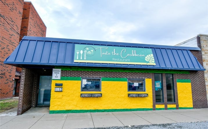 Pictures of Retail, Restaurant property located at 1612 7th Ave, Beaver Falls, PA 15010 for lease - image #1