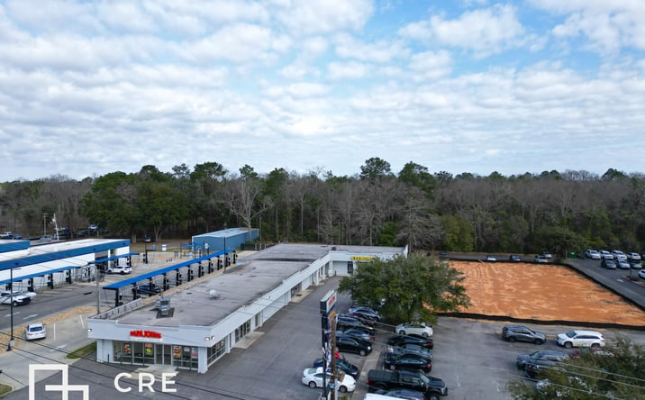 Pictures of Retail property located at 1088 Industrial Parkway, Saraland, AL 36571 for lease - image #1