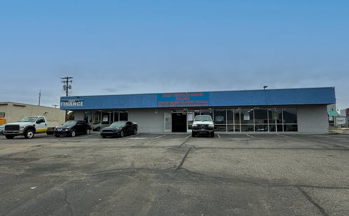 Pictures of Retail property located at 7050 E. Broadway Blvd., Tucson, AZ 85710 for lease - image #1