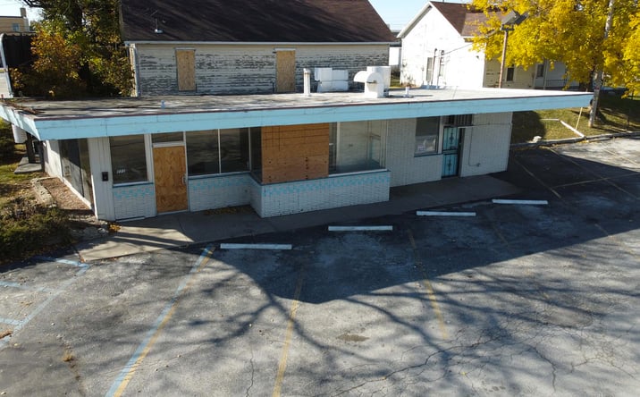 Pictures of Retail property located at 222 S Summit St, Toledo, OH 43604 for lease - image #1
