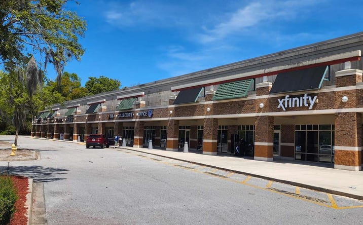 Pictures of Retail, Restaurant property located at 6331 Roosevelt Blvd., Jacksonville, FL 32244 for lease - image #1
