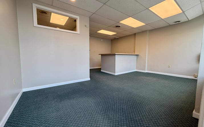 Pictures of Retail, Office, Special Purpose property located at 3524 Boulevard of the Allies, Pittsburgh, PA 15213 for lease - image #1