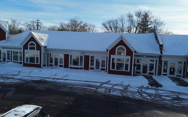 Pictures of Office, Retail, Restaurant property located at 201 Center Street, Chardon, OH 44024 for lease - image #1
