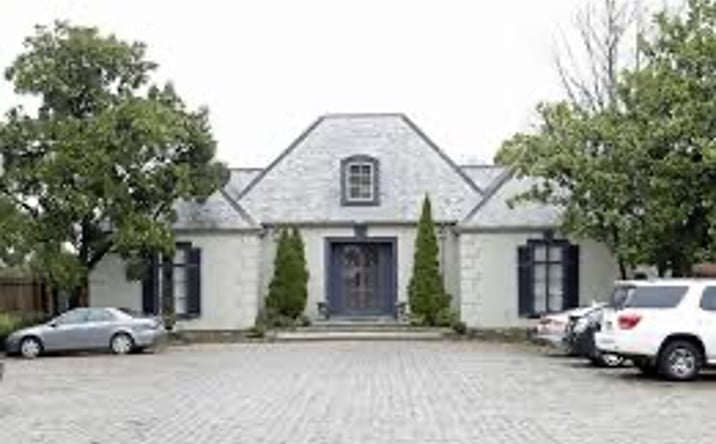 Pictures of Office property located at 1052 Brookfield Rd, Memphis, TN 38119 for lease - image #1
