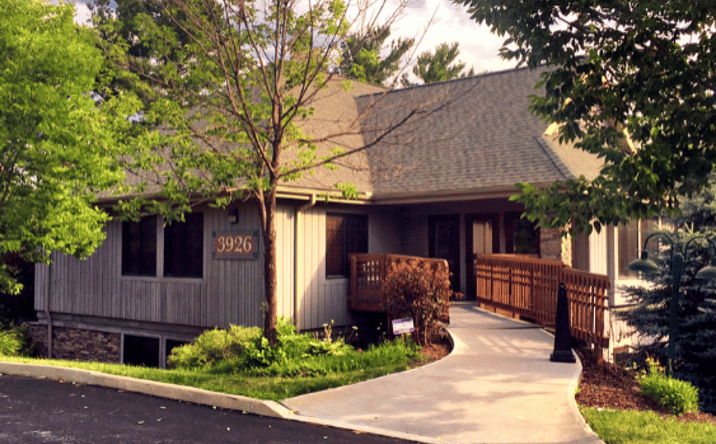 Pictures of Office property located at 3926 Clock Pointe Trail, Stow, OH 44224 for lease - image #1
