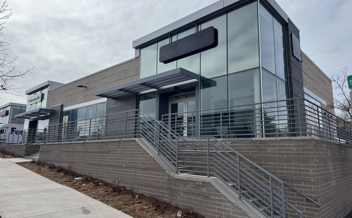 Pictures of Retail property located at 915 S Colorado Blvd, Denver, CO 80246 for lease - image #1