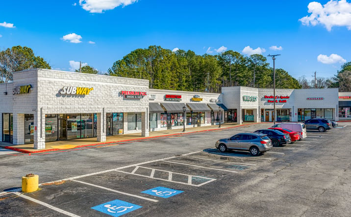 Pictures of Retail property located at 1525 E Park Pl Blvd, Stone Mountain, GA 30087 for lease - image #1