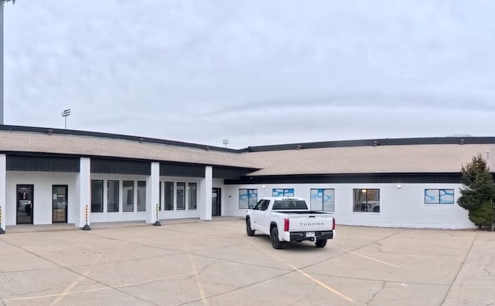 Pictures of Office, Special Purpose, Retail property located at 2182 N Hill Field Rd, Layton, UT 84041 for lease - image #1