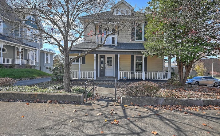 Pictures of Office property located at 512 Alabama St, Bristol, TN 37620 for lease - image #1