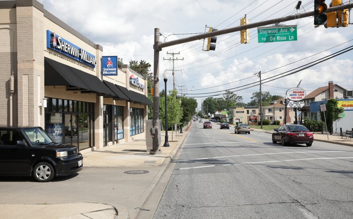 Pictures of Retail property located at 913 Reisterstown Rd, Pikesville, MD 21208 for lease - image #1
