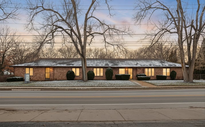 Pictures of Office property located at 2501 Plainfield Ave NE, Grand Rapids, MI 49505 for lease - image #1