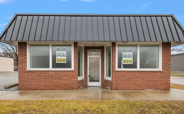 Pictures of Retail, Restaurant property located at 23700 Harper Ave, St. Clair Shores, MI 48080 for lease - image #1