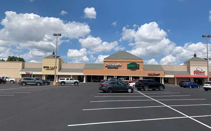 Pictures of Retail property located at 8922 S Memorial Dr, Tulsa, OK 74133 for lease - image #1