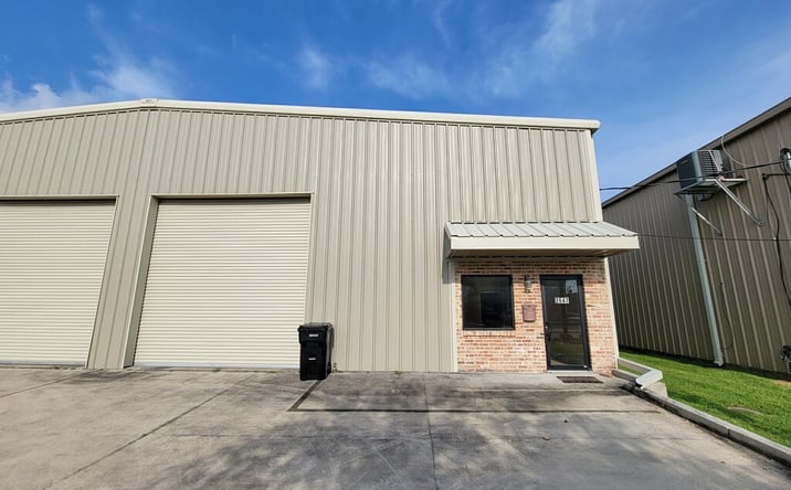 Pictures of Industrial property located at 2647 Florida Ave, Kenner, LA 70062 for lease - image #1