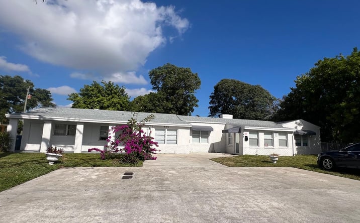 Pictures of Special Purpose property located at 545 NE 23rd St, Wilton Manors, FL 33305 for lease - image #1