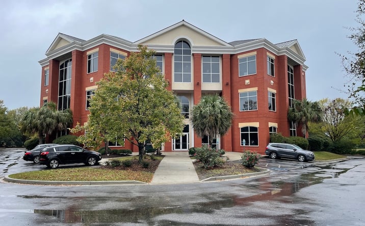 Pictures of Office property located at 1113 44th Ave N, Myrtle Beach, SC 29577 for lease - image #1