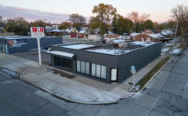 Pictures of Office property located at 24604 Van Dyke Ave, Center Line, MI 48015 for lease - image #1